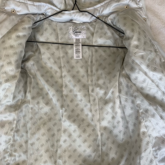 Guess Girls’ Puffer❄️✨💫 - Picture 6 of 6